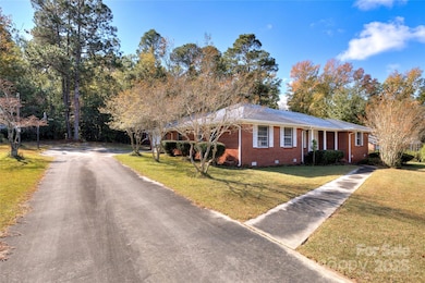 2069 Hydrick Ave, Orangeburg, SC 29118 - photo 5