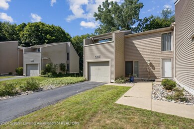04-3631-E-Meadows-Ct-Okemos-MI-48864-Win