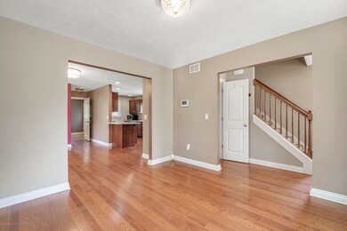 1119 Mccullough St, Lansing, MI 48912 - photo 6