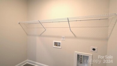 310 Fox Cove Rd, Hendersonville, NC 28792 - photo 5