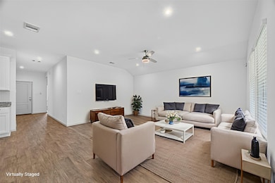 9721 Chelsea St, Texas City, TX 77591 - photo 3