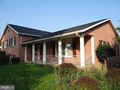 60 Monroe Dr, Chambersburg, PA 17201 - photo 3