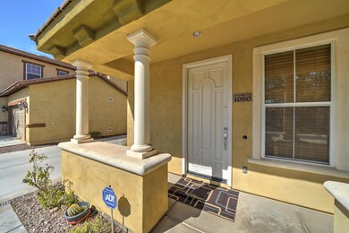 1060 N Mason Dr-4