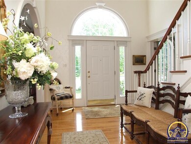 3701 SW Stonybrook Dr, Topeka, KS 66610 - photo 3