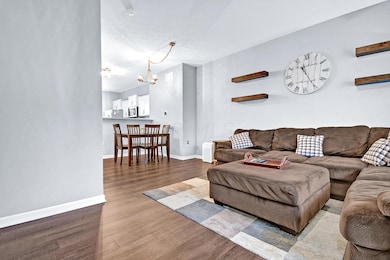Living Rm