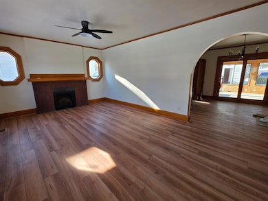 3836 8th Place, Des Moines, IA 50313 - photo 3