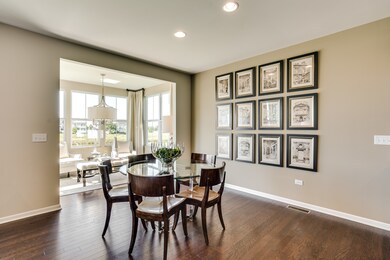 1211 Mariemont Rd, Sugar Grove, IL 60554 - photo 2