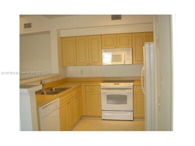6801 SW 44th St unit 303, Miami, FL 33155 - photo 3