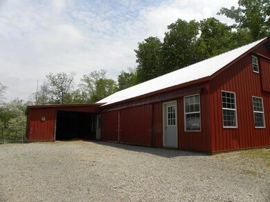 32x60 Pole Barn