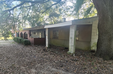 1618 Beverly Ave, Albany, GA 31705 - photo 3