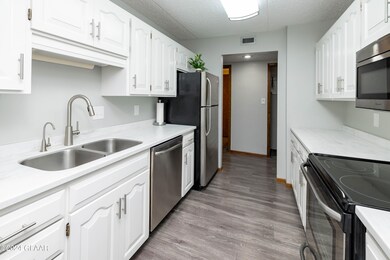 2200-S-29th-St-010