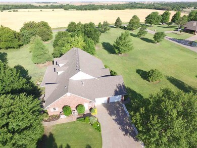 11 Silver Meadow Ln, Enid, OK 73703 - photo 3