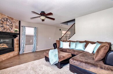 Ceiling Fans throughout!