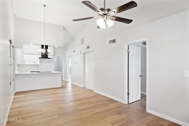 4-print-3326-e-calypso-ave
