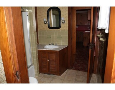 39 Millers Falls Rd, Turners Falls, MA 01376 - photo 5