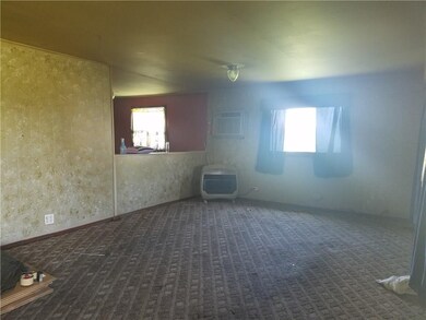 7524 Cedar Dr, Colcord, OK 74338 - photo 6