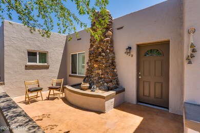 Montecito St-7
