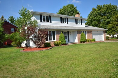 4616 Fieldcrest Dr, Lansing, MI 48917 - photo 4