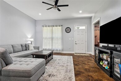 1605 Labarre St, Mandeville, LA 70448 - photo 3