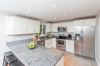 45 Whig Dr, Manchester, NH 03104 - photo 7