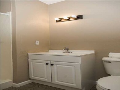 bedroom 4 full bath