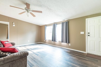 195 Farmer St, Bedford, IN 47421 - photo 3