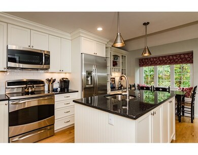 39 Bishops Forest Dr unit 39, Waltham, MA 02452 - photo 4