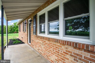 1871 Apple Way, Saint Thomas, PA 17252 - photo 6