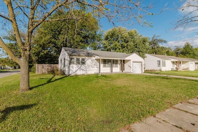 1747 Roanoke St, Wichita, KS 67218 - photo 2