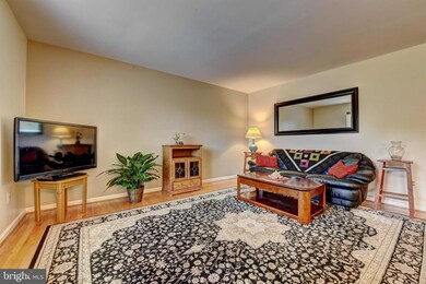 46792 Graham Cove Square, Sterling, VA 20165 - photo 3