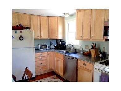 Kitchen. Fully appliance kitchen...