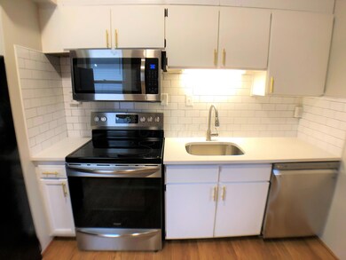 522 1/2 S Pearl St, Columbus, OH 43215 - photo 7