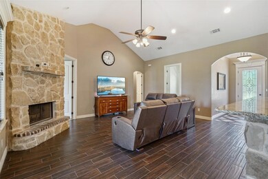 110 Christenberry Rd, Springtown, TX 76082 - photo 4