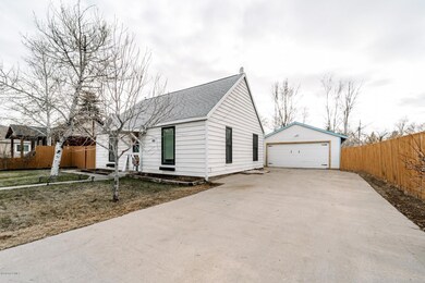 4_Exterior_1800x1200_3599744
