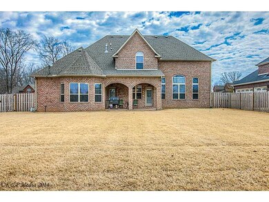 405 NW O St, Bentonville, AR 72712 - photo 2