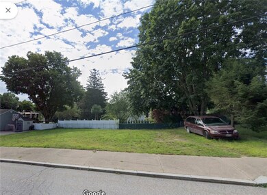 515 Gaskill St, Woonsocket, RI 02895 - photo 3