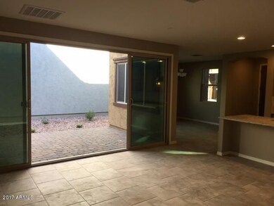 CS00c lot 329 - Atrium doors