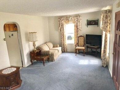 spacious living room
