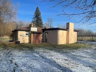 25679 Sibley Rd, Romulus, MI 48174 - photo 5