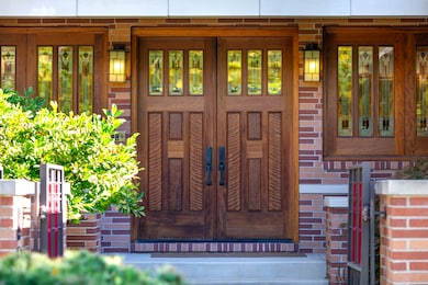 908 Julian Ct, Naperville, IL 60540 - photo 3