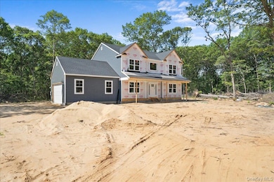 10 Fourth Ave, Centereach, NY 11720 - photo 4