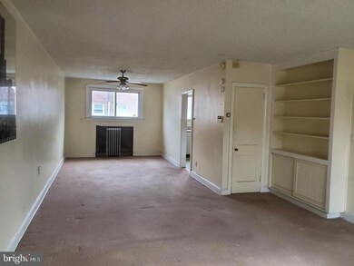 478 Randolph St, Camden, NJ 08105 - photo 4