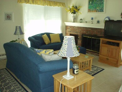 807 Murphys Rd, Quechee, VT 05059 - photo 3