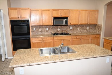 2936 Falling Springs Cir unit n/a, Las Vegas, NV 89135 - photo 2