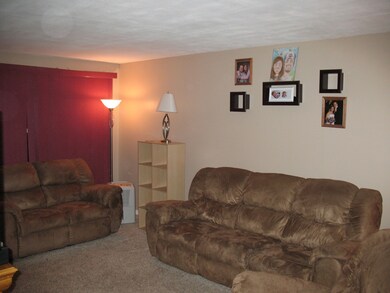 1327 S 18th St, Grand Forks, ND 58201 - photo 3