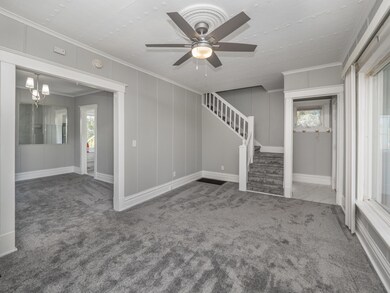 114 E. Maple St-107