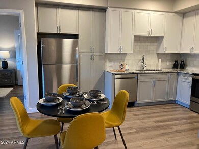 Granite 102 kit dining area (2)