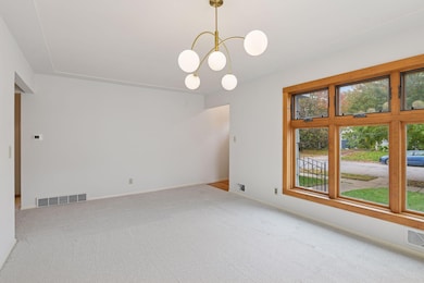 1913 Morgan Ave, Saint Paul, MN 55116 - photo 5