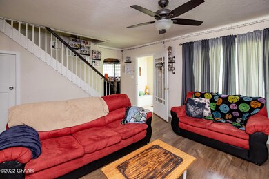 Living Room 3