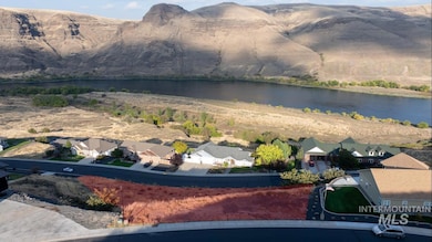 1493 River Ridge Dr, Asotin, WA 99402 - photo 2